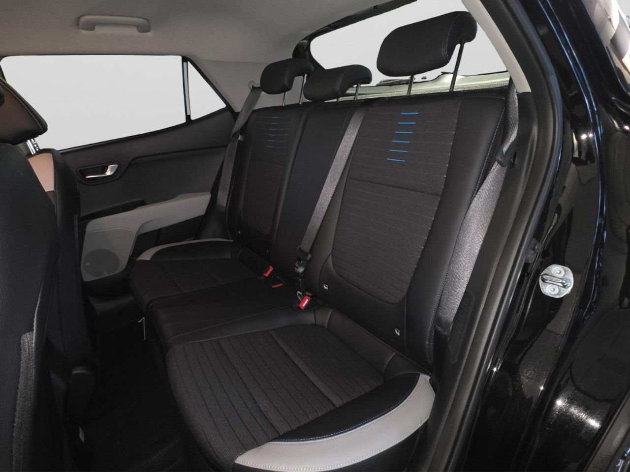 Kia Stonic - Bild 14