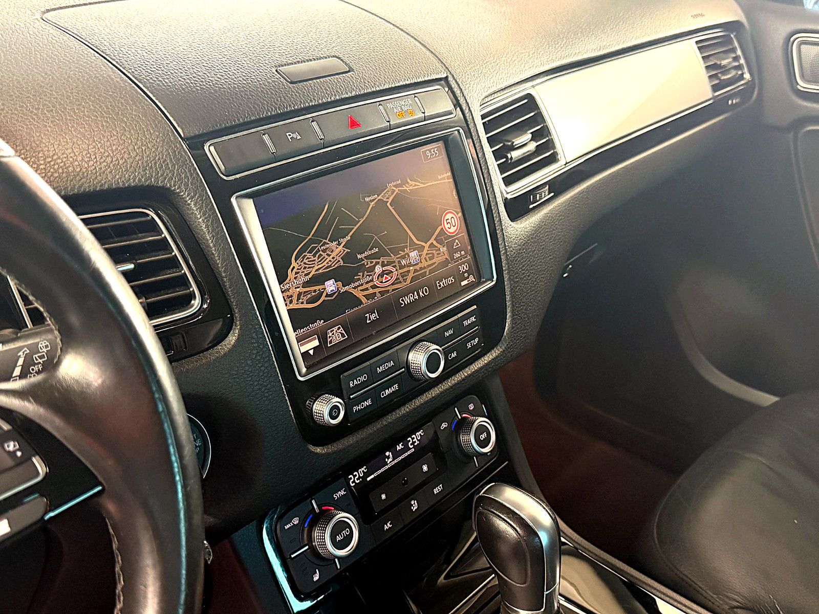 Fahrzeugabbildung Volkswagen Touareg V6 TDI Terrain Tech 4Mot/NAVI/LED/LEDER