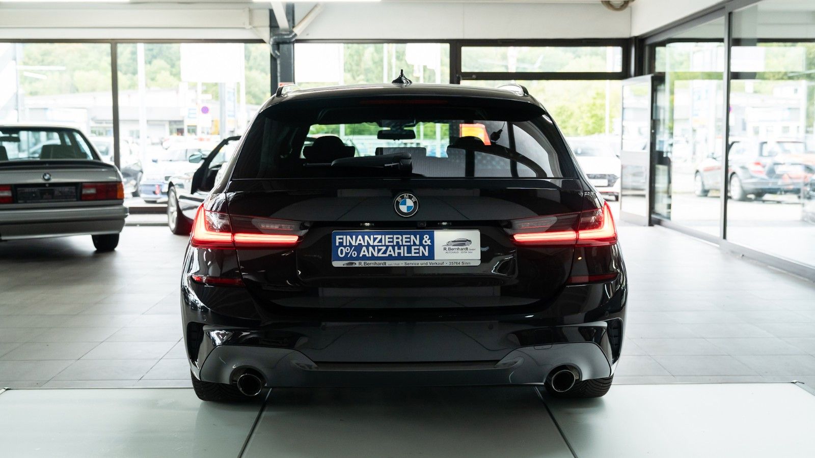 BMW 330d M Sport DriveAProf RückFahrKam ServiceInklu foto 13