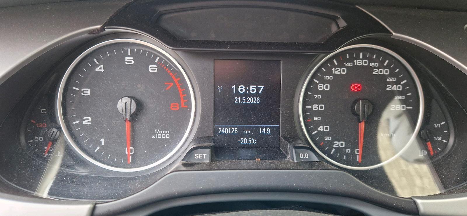 Audi Quattro 2009 — photo 11