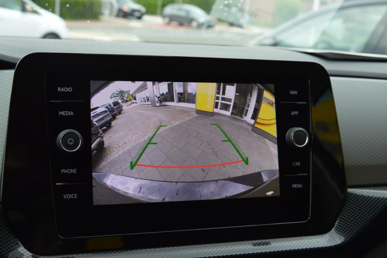 Volkswagen T-Cross 1.0 TSI Kamera / CarPlay / ACC, миниатюра 17
