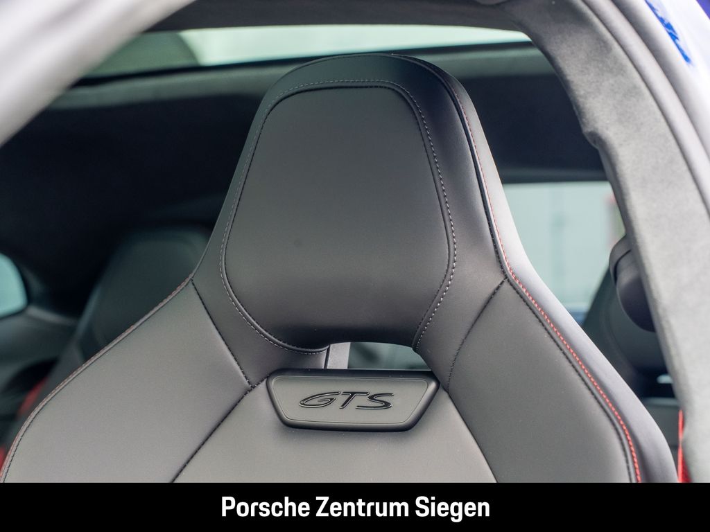 Porsche Panamera GTS