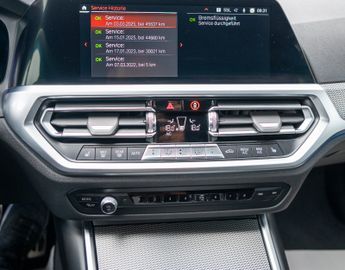 Fahrzeugabbildung BMW 318i Touring M-Sport SERVICE-GARANTIE|SPUR|ACC