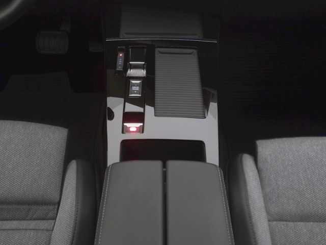 Astra L LIM ELEGANCE CDTI AT+LED LICHT+NAVI+RÜCK