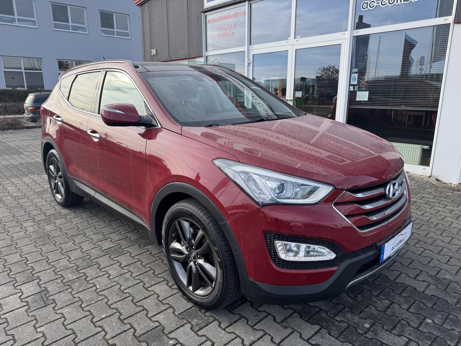 Hyundai Santa Fe 2.2 CDRi Premium 4WD Navi P-Dach Leder 
