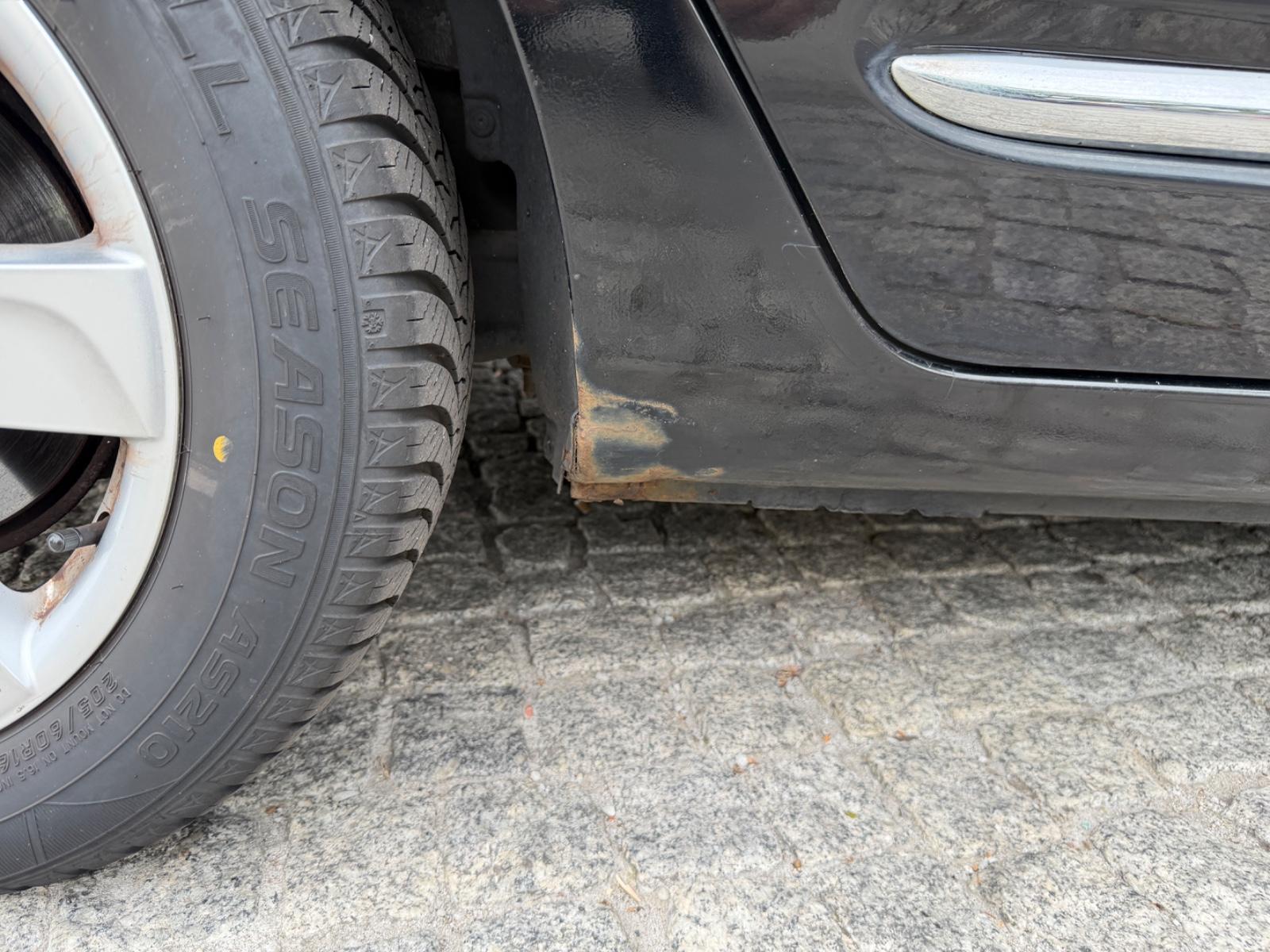 Kia Carens 2009 — photo 11