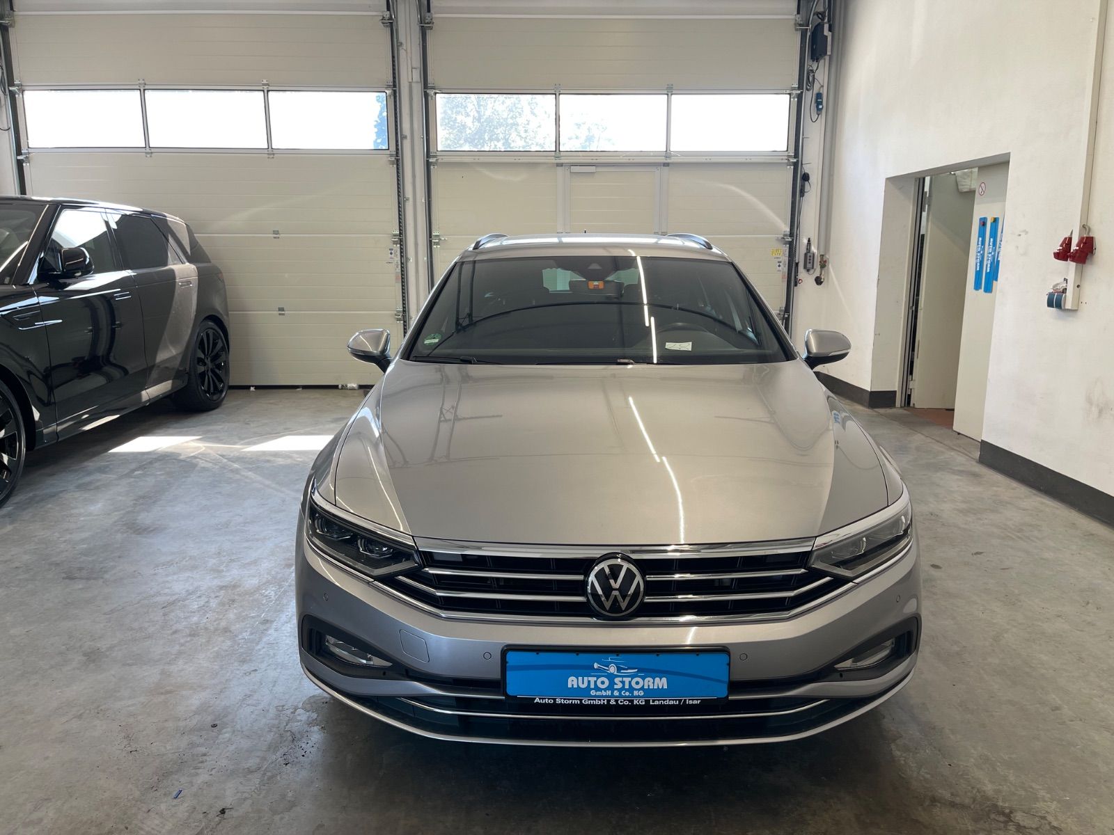 Volkswagen Passat Variant 2.0 TDI*ACC*Matrix*Pano*Memory* R imagem 2