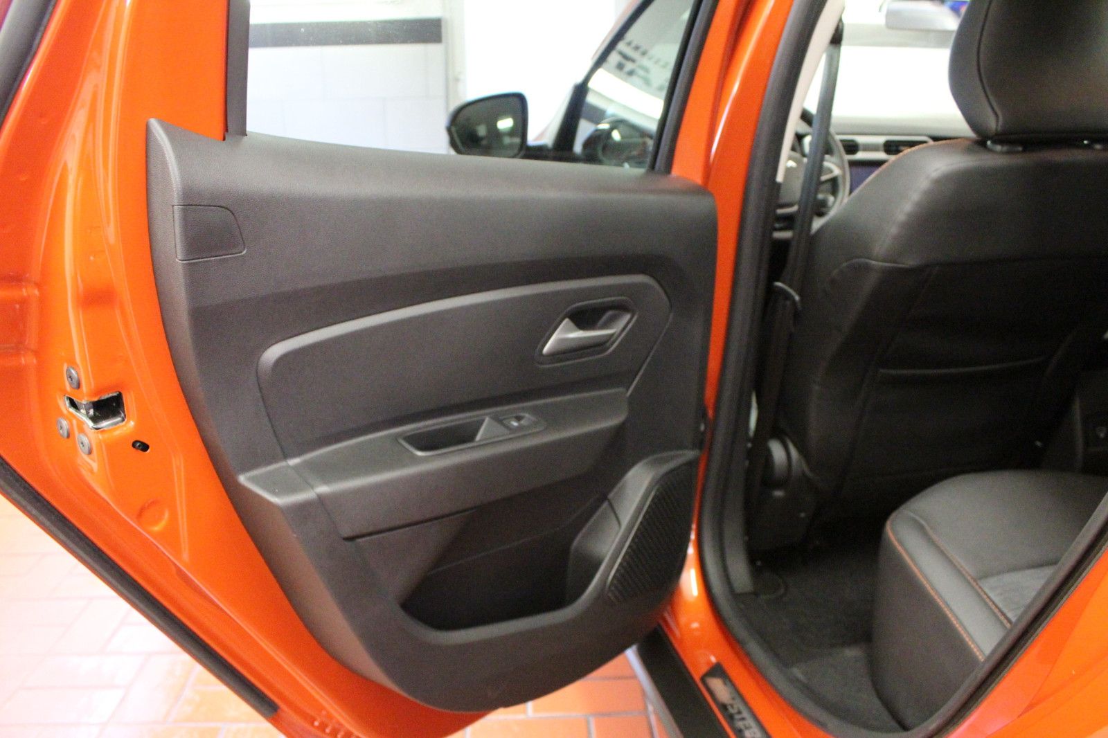 Fahrzeugabbildung Dacia Duster TCe 100 ECO-G Extreme *Sitzheizung*Allwet