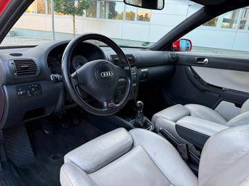 صورة مصغرة 13 لـ 2000 AUDI S3