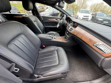 Mercedes CLS 500 Shooting Brake - 11