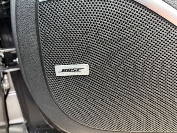 Renault Scenic Bose Edition TCe 140 EDC GPF