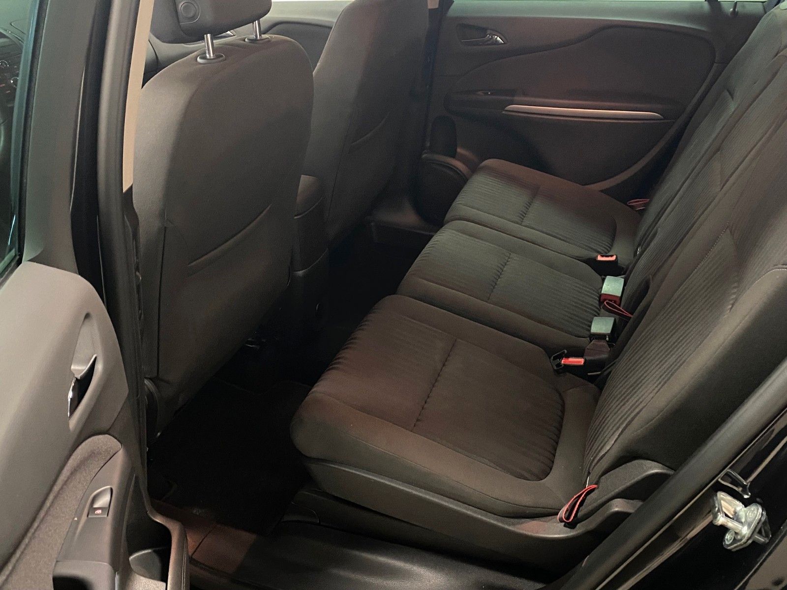 Fahrzeugabbildung Opel Zafira Tourer 1.4 Turbo "EDITION" +NAVIGATION+BC