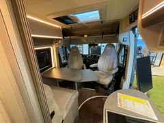 Pössl Summit Shine 640 R*Modell 2025**Automatik*Navi