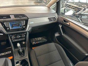 MYAUTOCENTER – Gebraucht- und Jahreswagen mit Werkstattservice in Pfaffenhofen Volkswagen Touran *R-Line*Sport*ACC*NAVI*2-ZONEN*LED*