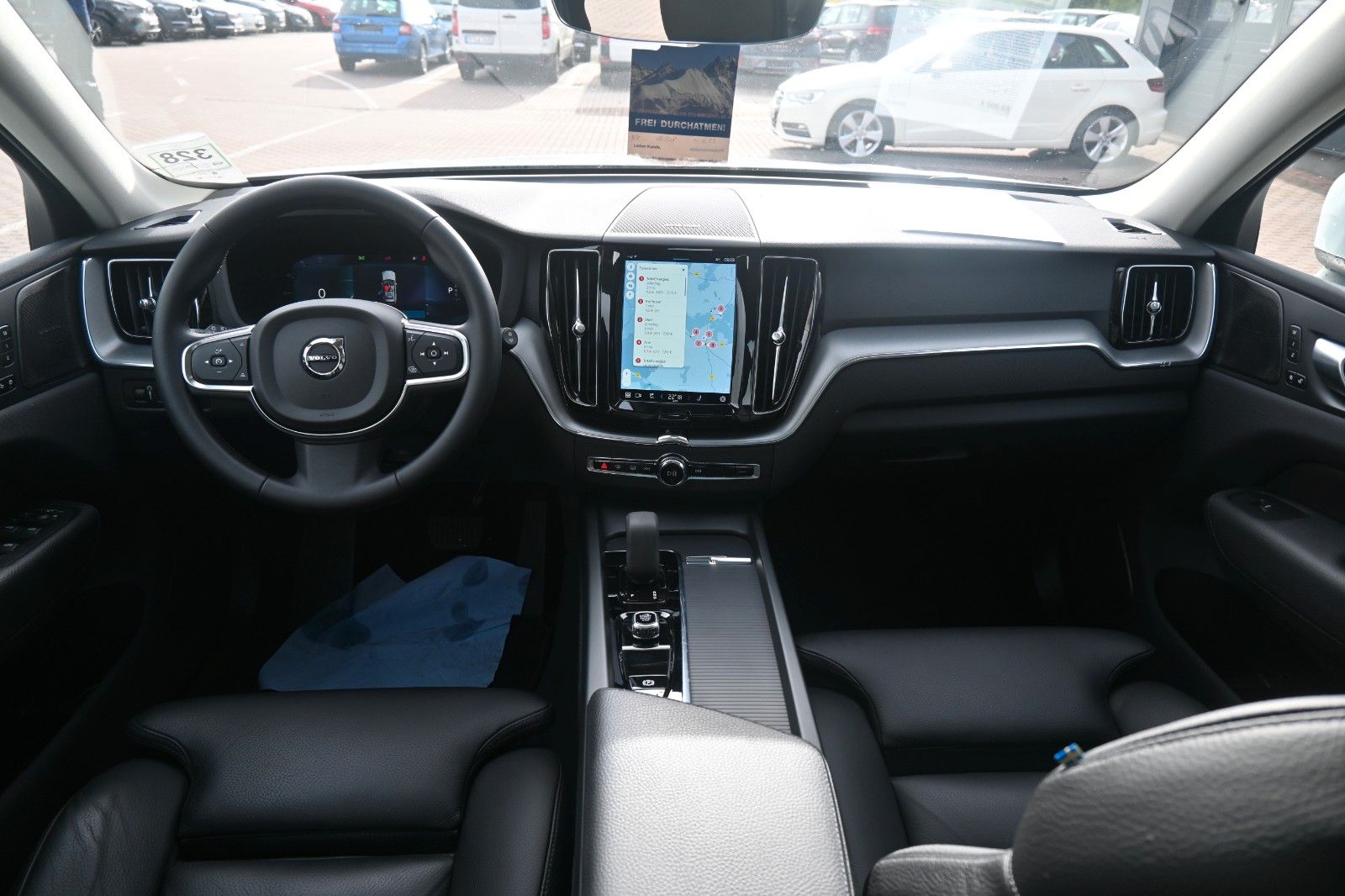 Fahrzeugabbildung Volvo XC60 Inscription Expression PHEV T8*Connect Edit