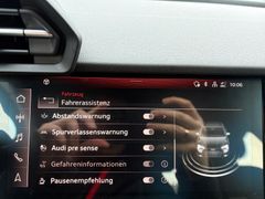 Fahrzeugabbildung Audi A3 Limousine S line 35 TDI S-tr. - Navi+*ACC*App
