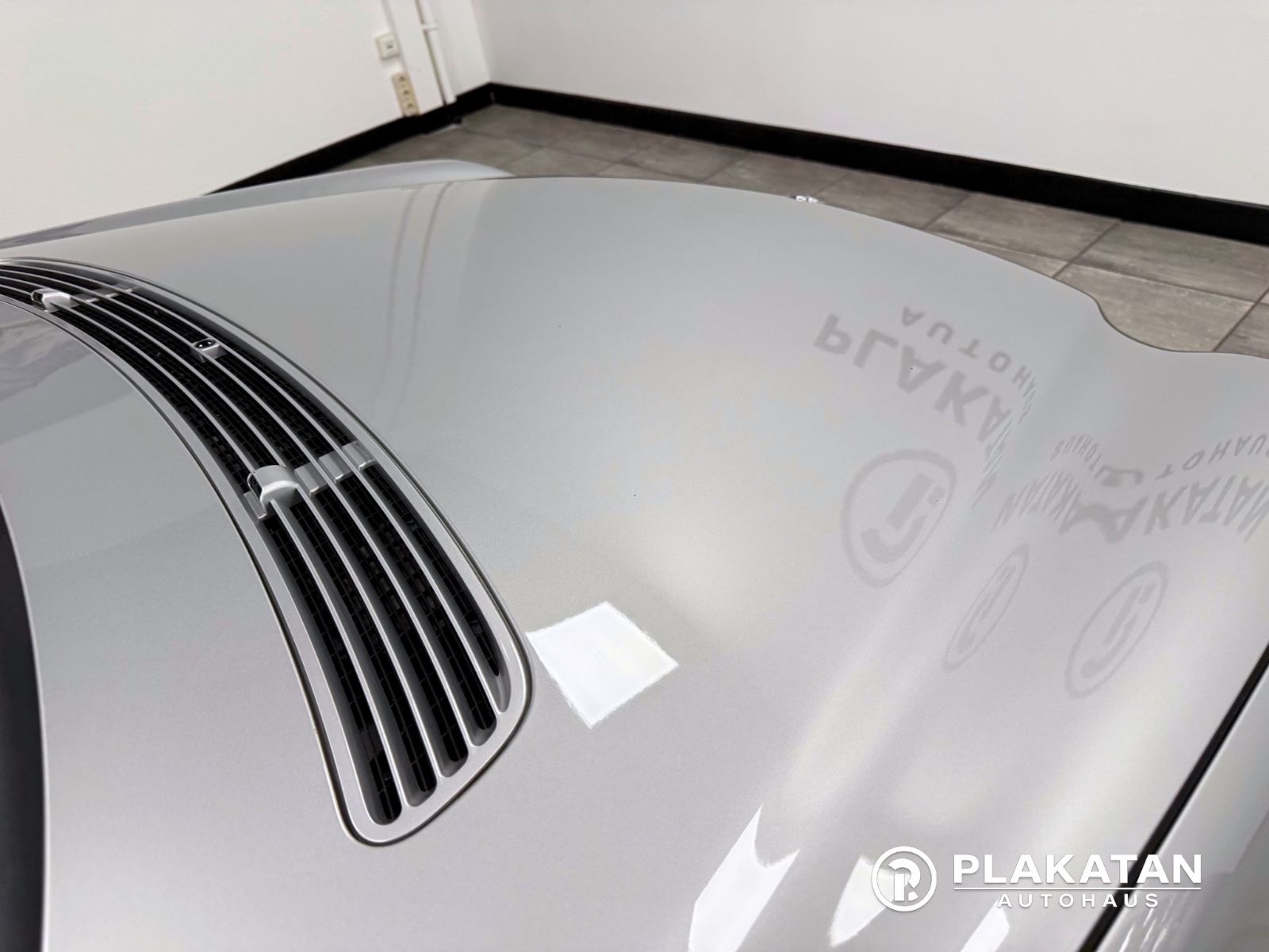 Fahrzeugabbildung Mercedes-Benz C 230 Bi-Xenon Leder Tempomat 2Hand