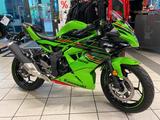 Kawasaki NINJA 125 ABS KRT-Kawasaki Racing Team/A1 - KAWASAKI K 125