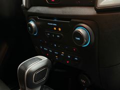 FORD Raptor Doppelkabine 4x4|Xenon|CarPlay|AHK FORD Raptor Doppelkabine 4x4|Xenon|CarPlay|AHK