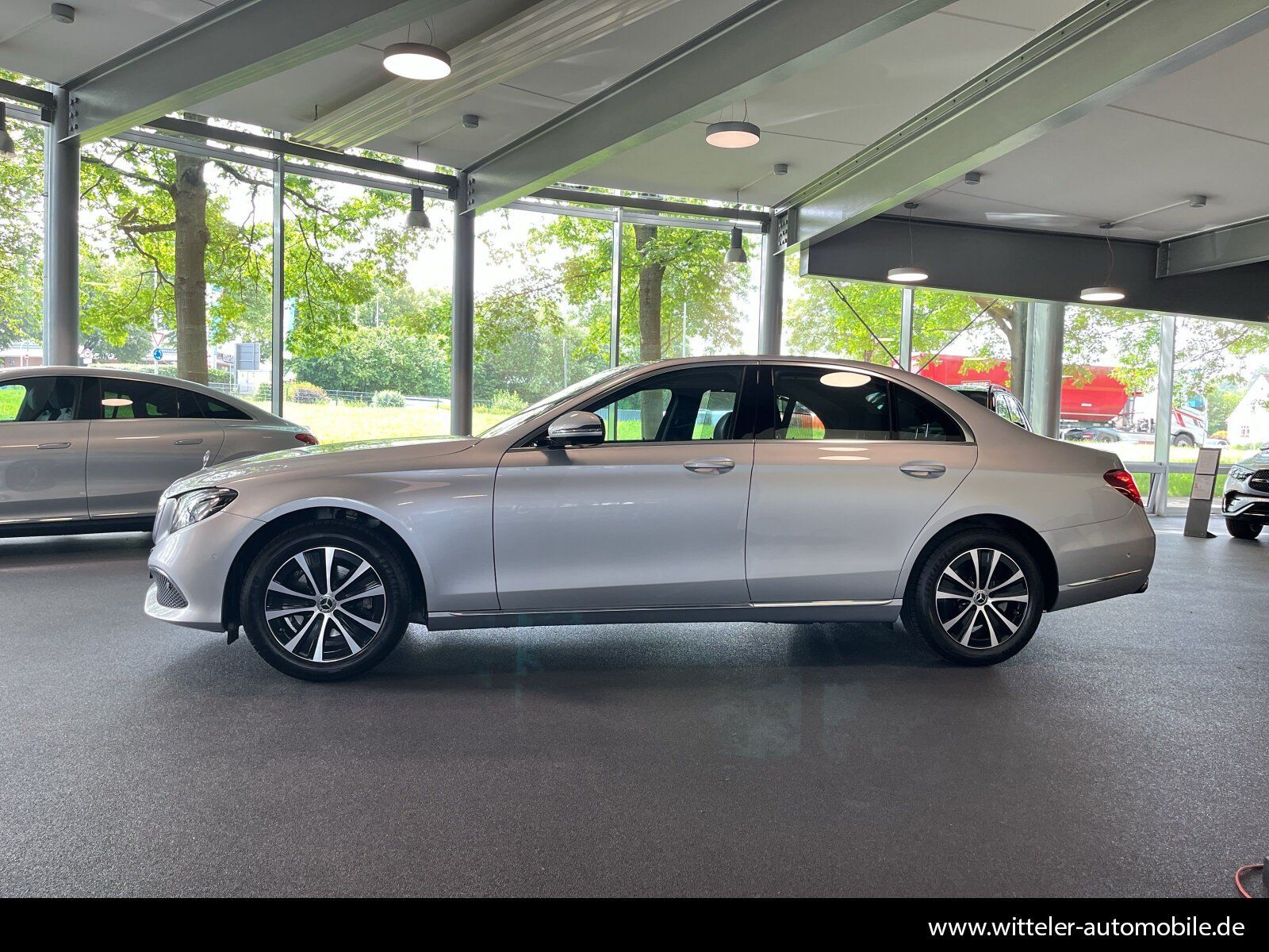 Mercedes-Benz E 220 d EXCLUSIVE LED/AHK/PANO/360°/Navigation foto 13