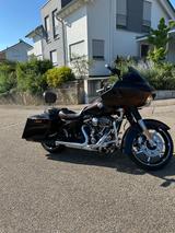 Harley-Davidson Road Glide CVO - Offers