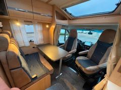 Sunlight T 58, Motorradbühne,Sat autom.,Solar,Markise,