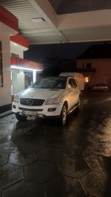 Mercedes-Benz Mercedes ML 320 AMG optik - gebrauchte Mercedes-Benz ML 320 aus dem Jahr 2005
