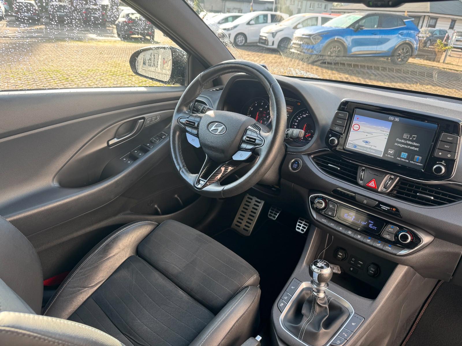 HYUNDAI I30 - N PERFORMANCE - 275 CV - BVM - CAMÉRA DE RECUL
