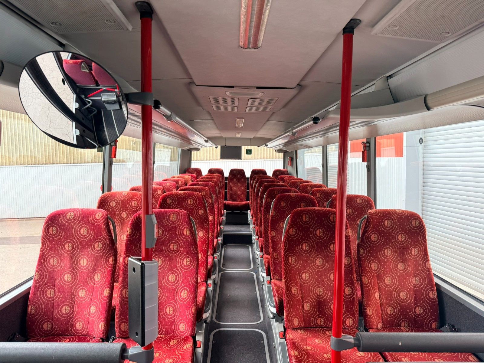 SETRA  2012 - Image 18 of 25