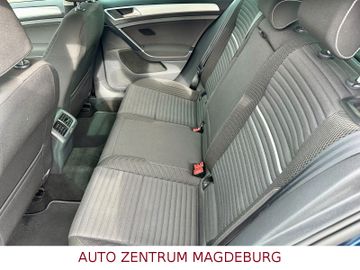 Volkswagen Golf - 12