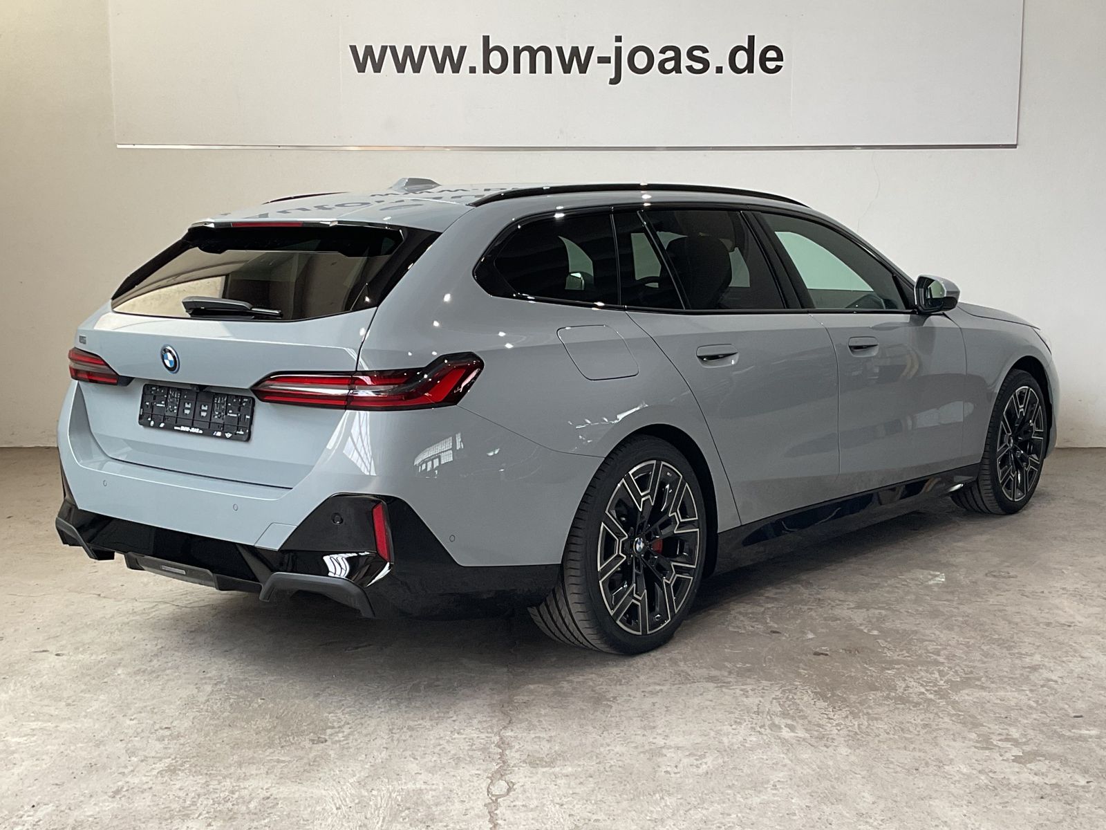 Fahrzeugeinzelansicht 17 Fahrzeugabbildung BMW i5 xDrive40 |Sitzbelüftung |elektr. Sitzverst. v