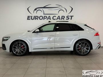 Audi Q8 - 6