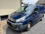 Citroën Jumpy - blaue Citroën Jumpy