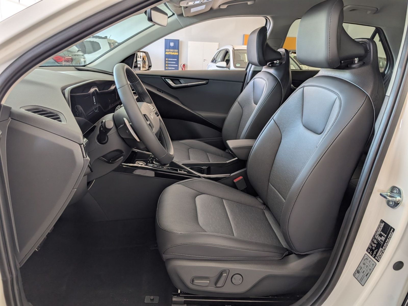 KIA Niro 1.6 HEV 129 DCT6 Spirit Relax 18-Zoll – Bild 8