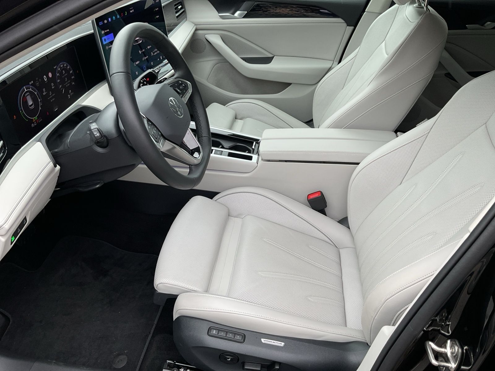 Volkswagen Passat - Bild 10
