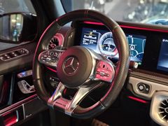 Fahrzeugabbildung Mercedes-Benz G 63 AMG Station (CARBON/TV/DISTR/BELÜFT/STERNEN