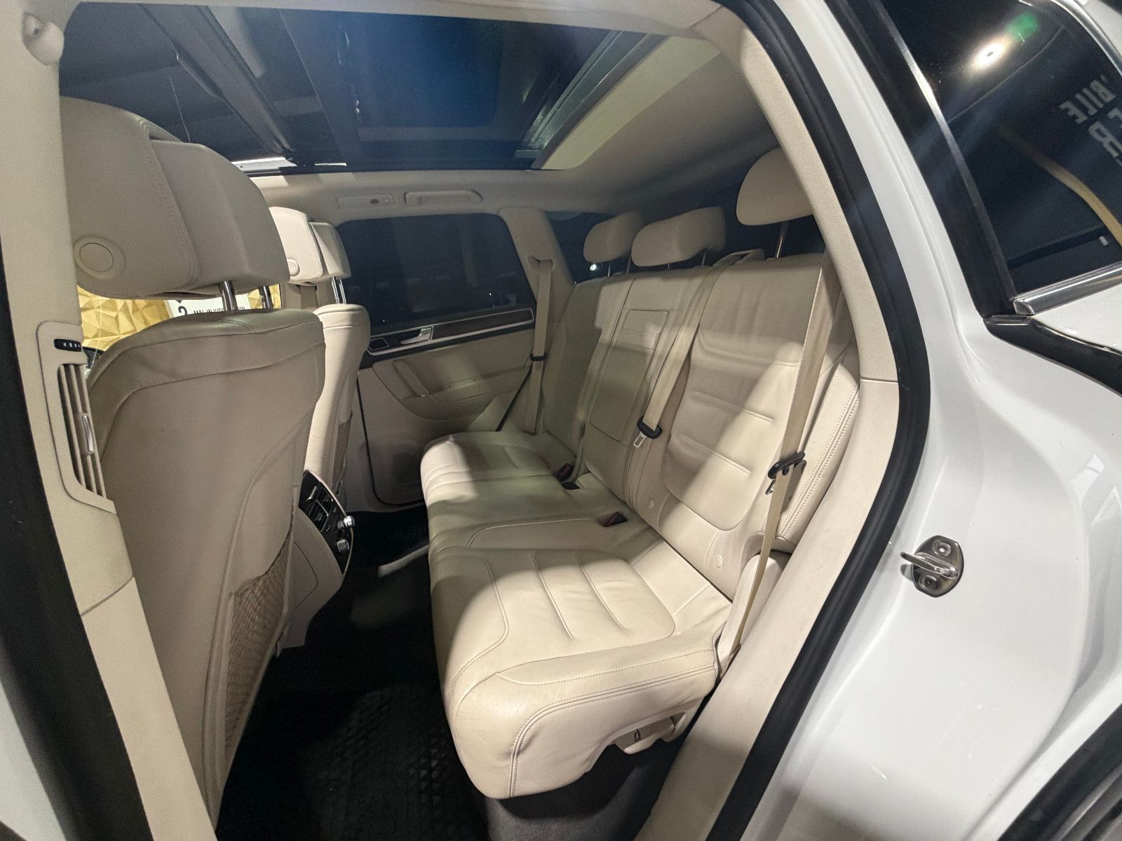 Fahrzeugabbildung Volkswagen Touareg V8 TDI /PANO7MEMORY/360°KAM/DYNAUDIO