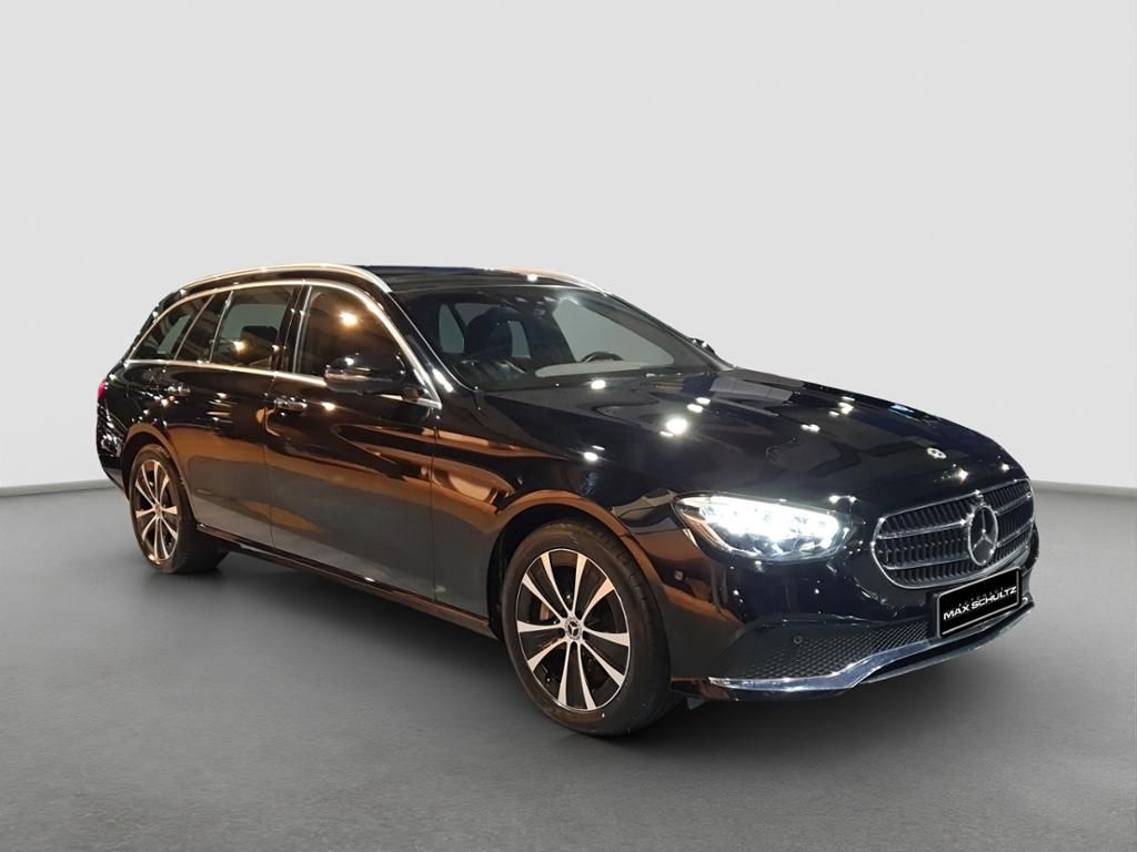 Fahrzeugabbildung Mercedes-Benz E 300 e T-Modell LED*HUD*Nav*MEMORY*Pano*PDC*360
