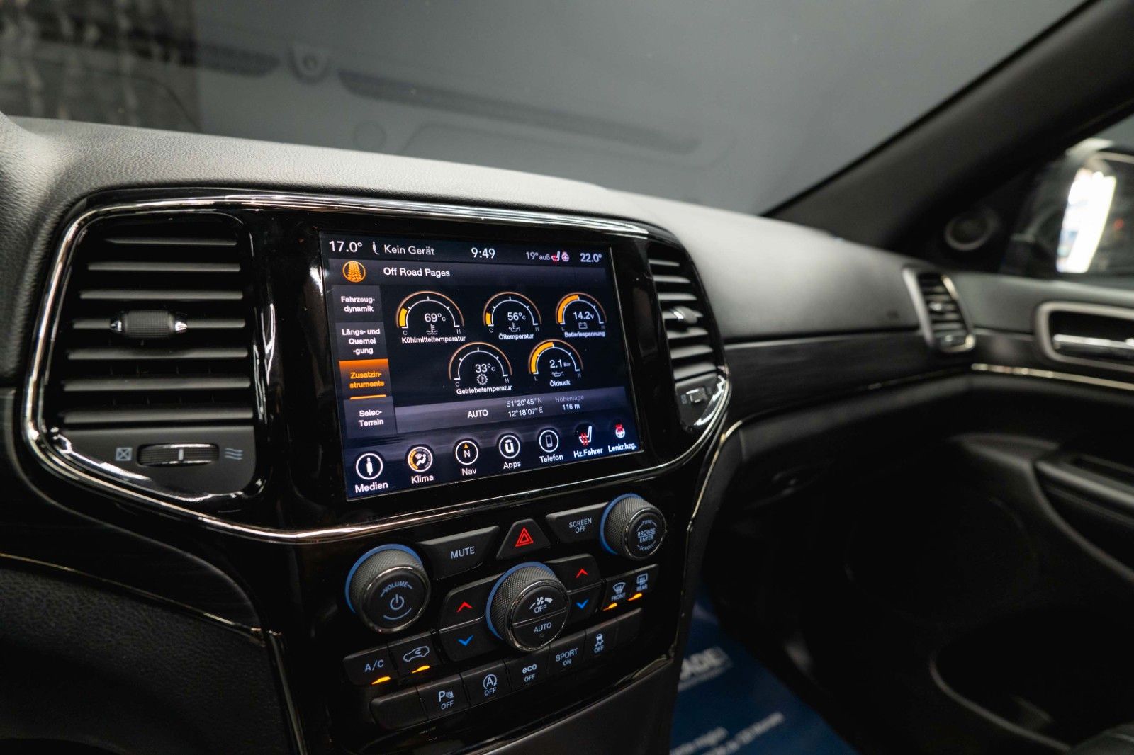 Fahrzeugabbildung Jeep Grand Cherokee 3.6 4x4 LIMITED X *Pano*LED*19%*