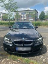 BMW 318 i E90, 2010 Baujahr, elektrische S... - BMW: E90