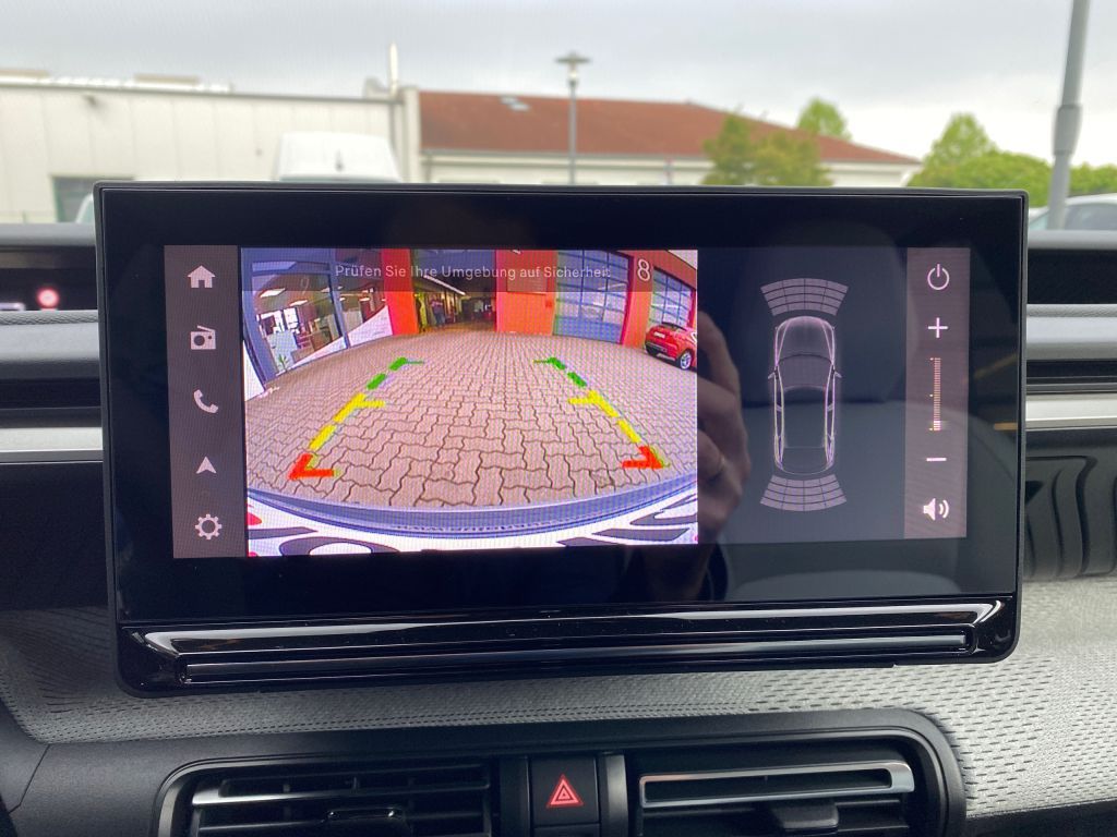 Fahrzeugabbildung Citroën e-C3 Aircross MAX *Winter-Paket*