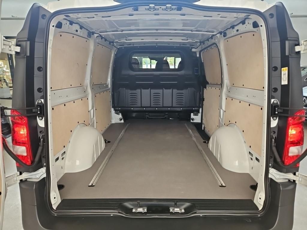 Fahrzeugabbildung Mercedes-Benz Vito 116 Kasten lang MOPF2 MBUX 2xSHZ PTS 270°