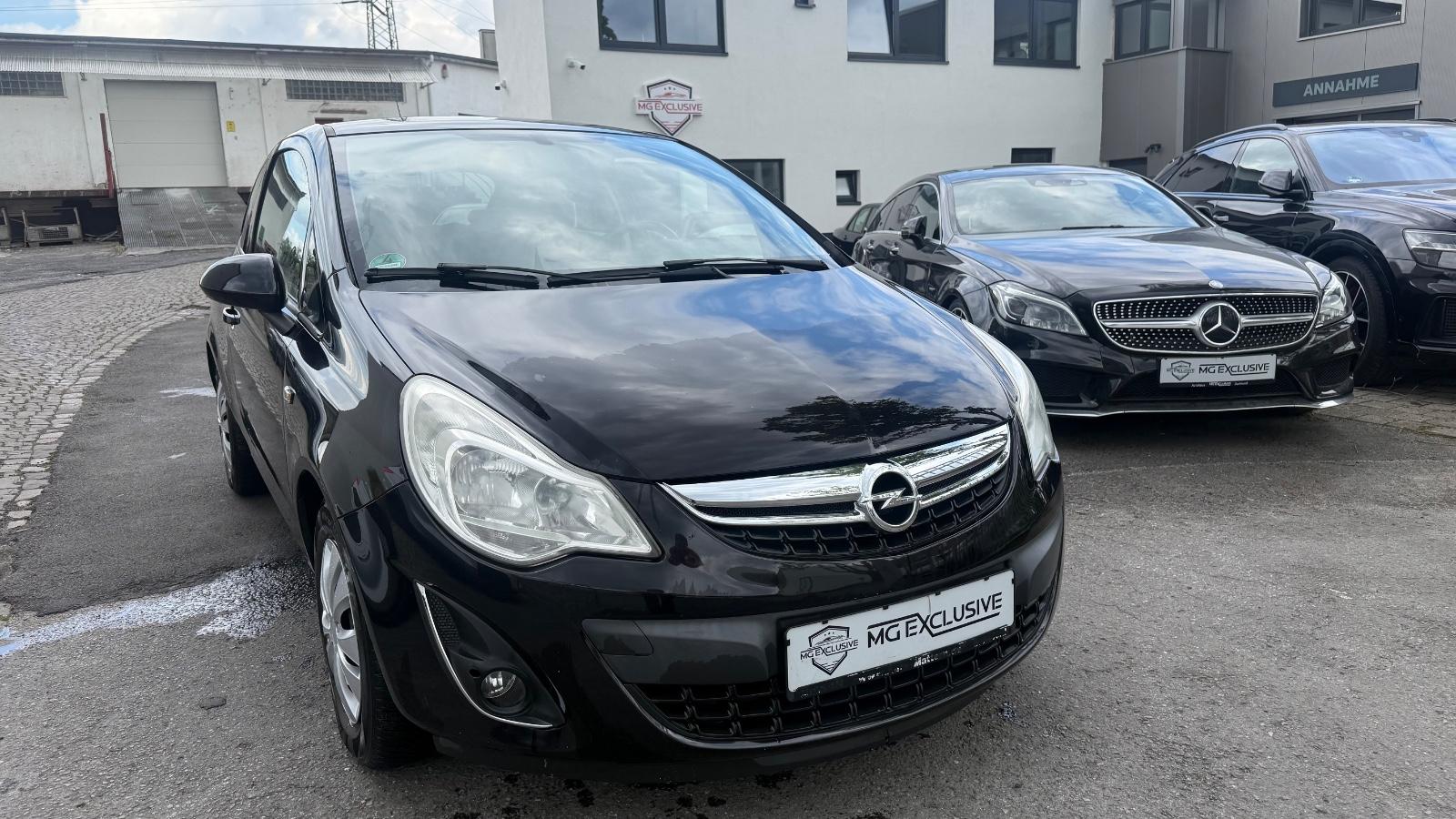 Opel Corsa D Satellite TÜV NEU