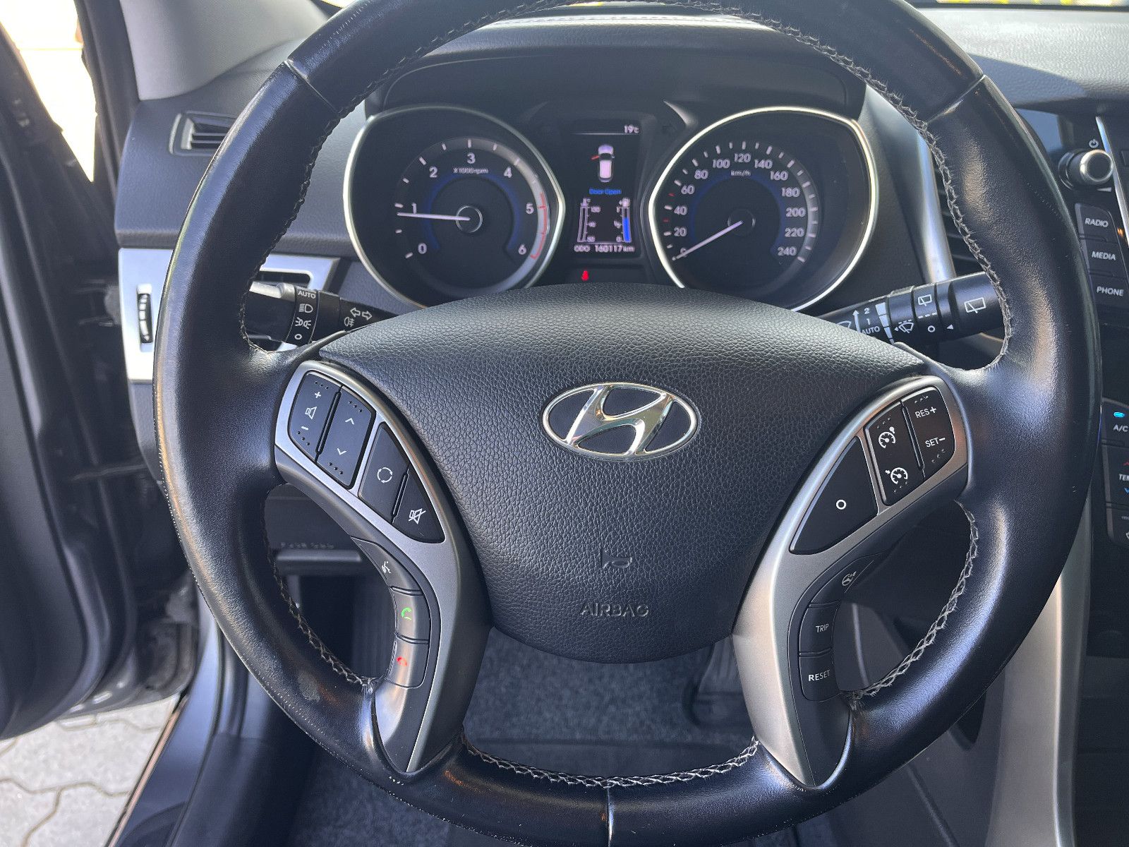 Fahrzeugabbildung Hyundai i30 cw Style S/D , Standheizung, AHK