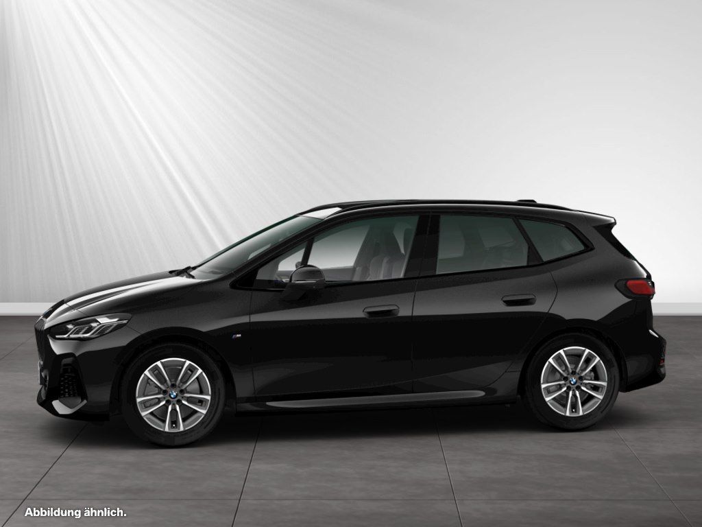 BMW 223 Active Tourer - Bild 5
