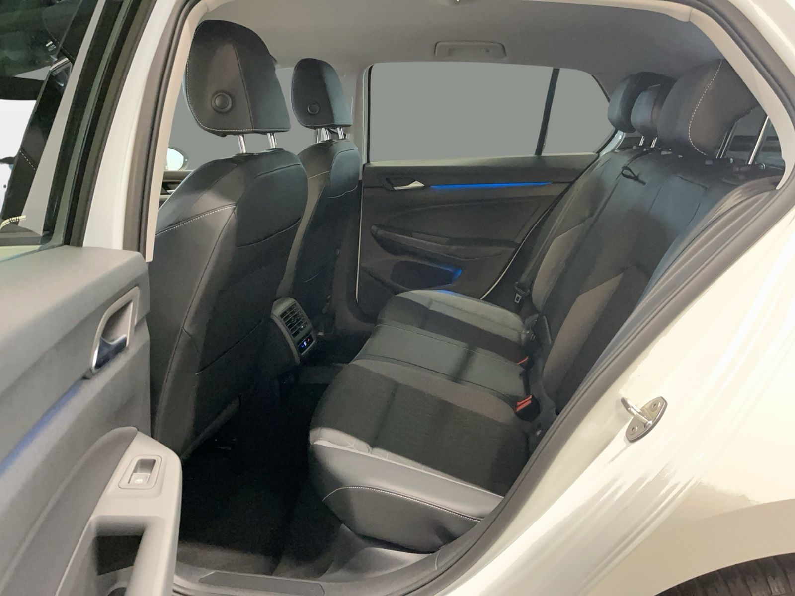 Volkswagen Golf - Bild 13
