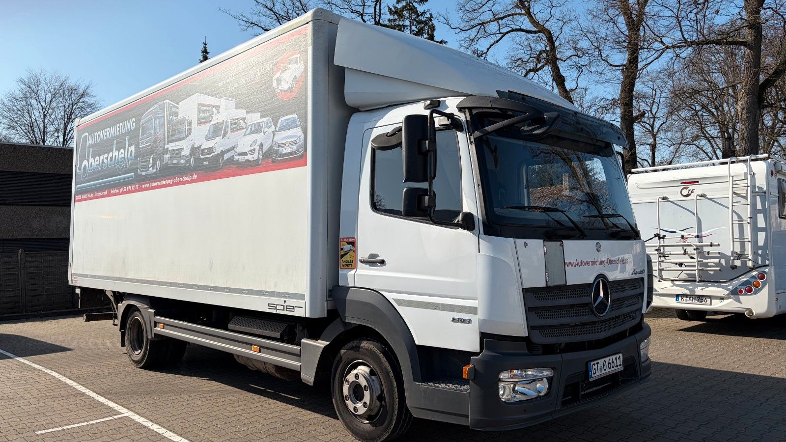 Fahrzeugabbildung Mercedes-Benz Atego 818 L