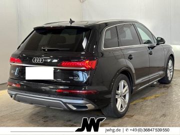 Audi Q7 - 2
