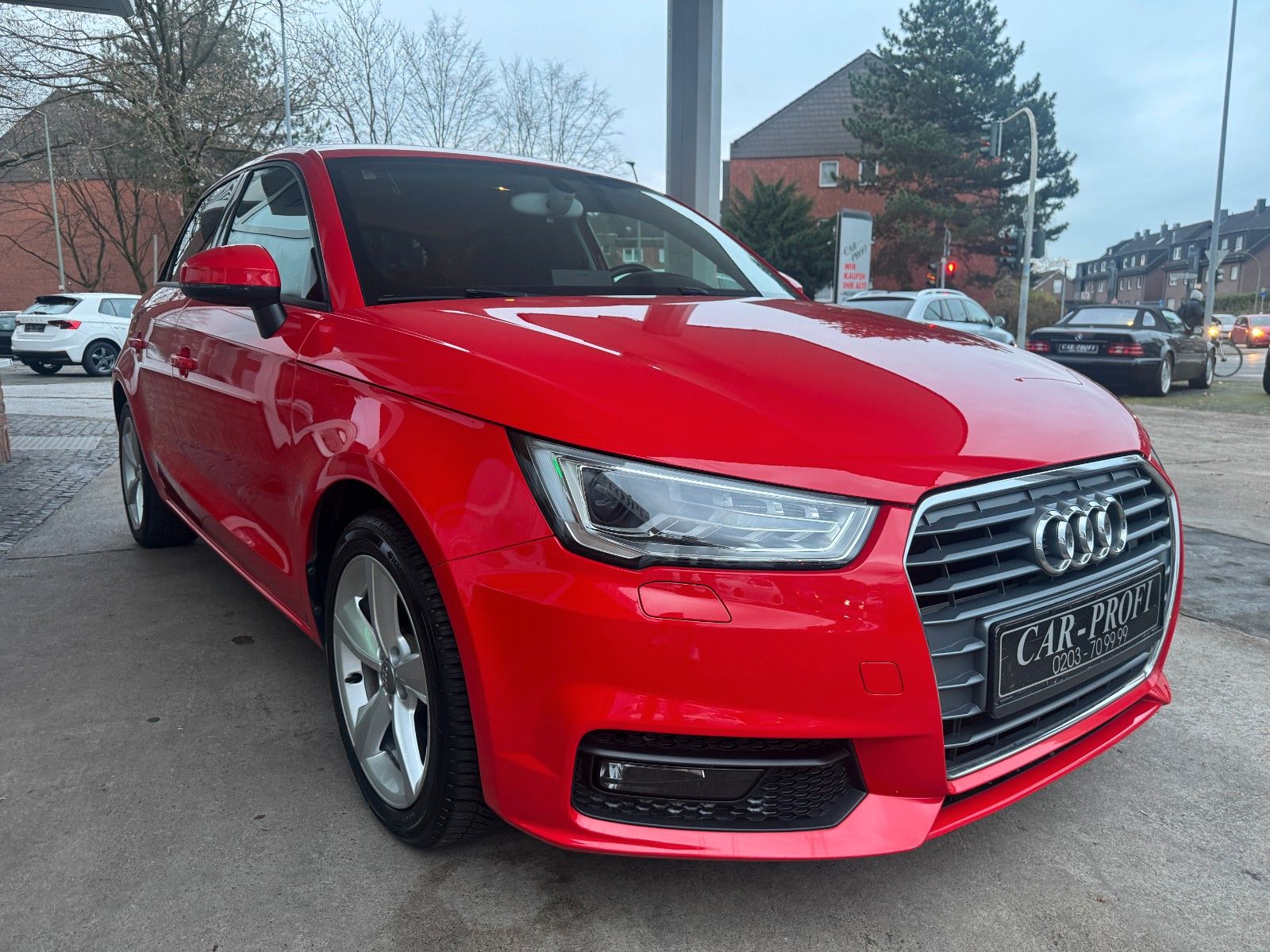 Fahrzeugabbildung Audi A1 Sportback Autom. Standheizung/Xenon/Bluetooth
