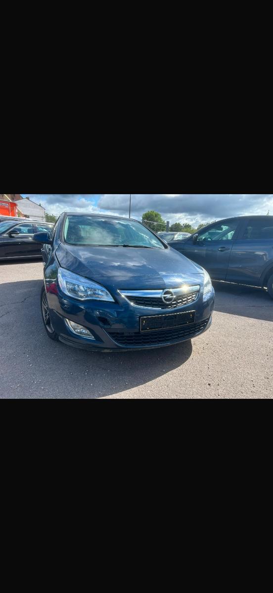 Opel Astra 1.3 CDTI ecoFLEX Edition